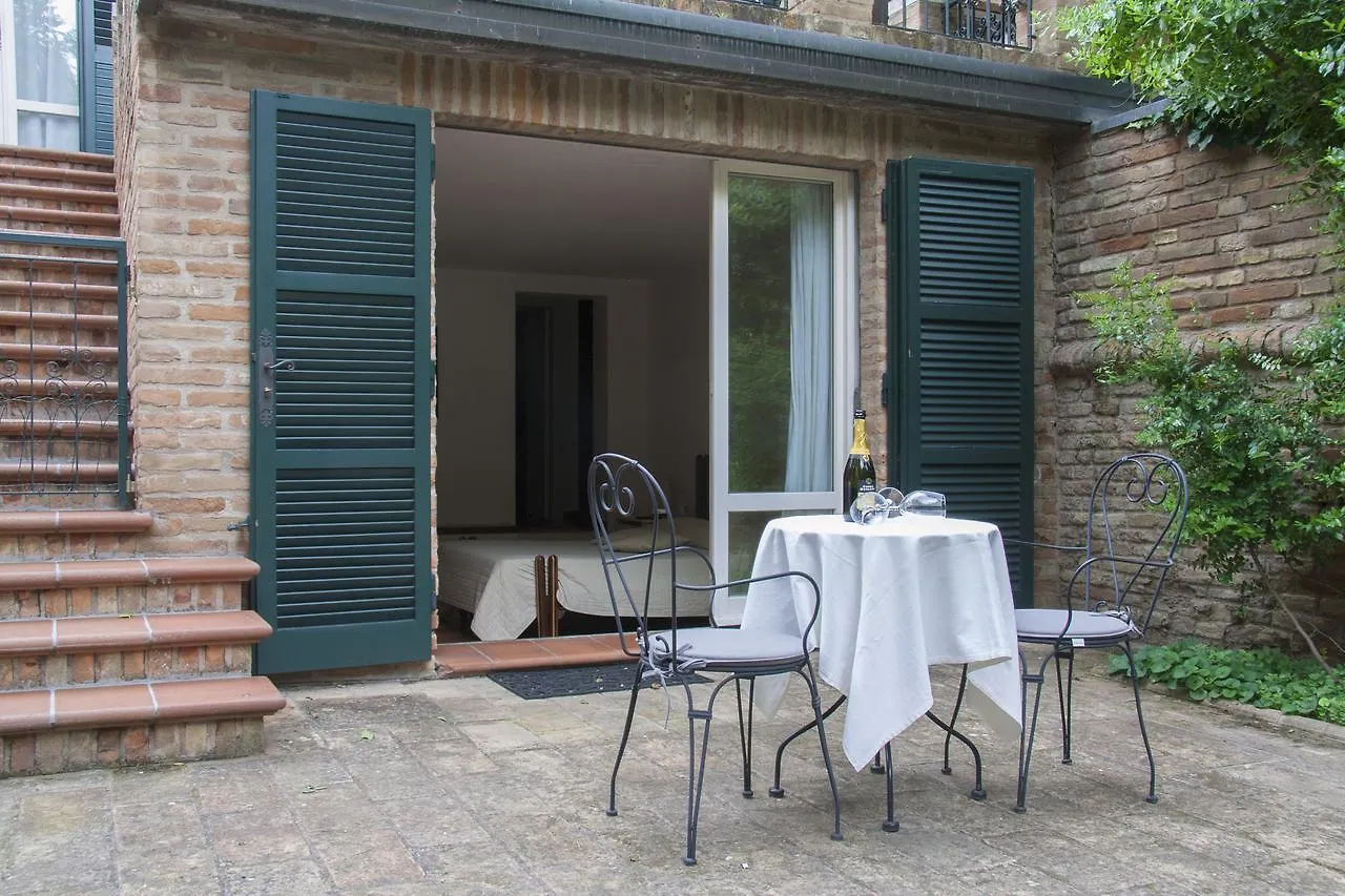 Ai Giardini Di San Vitale Ravenna 3*,